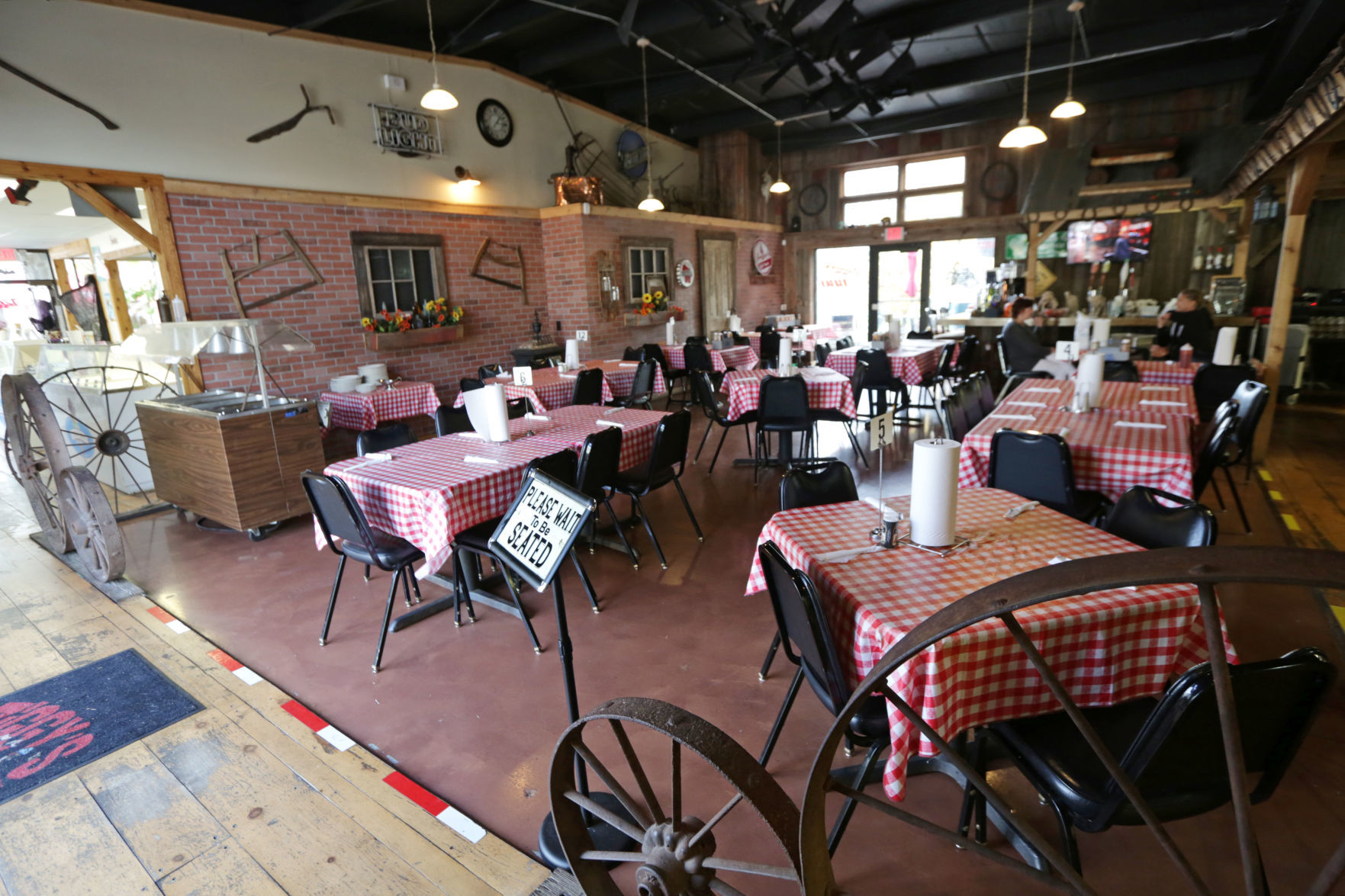Ziggy's interior
